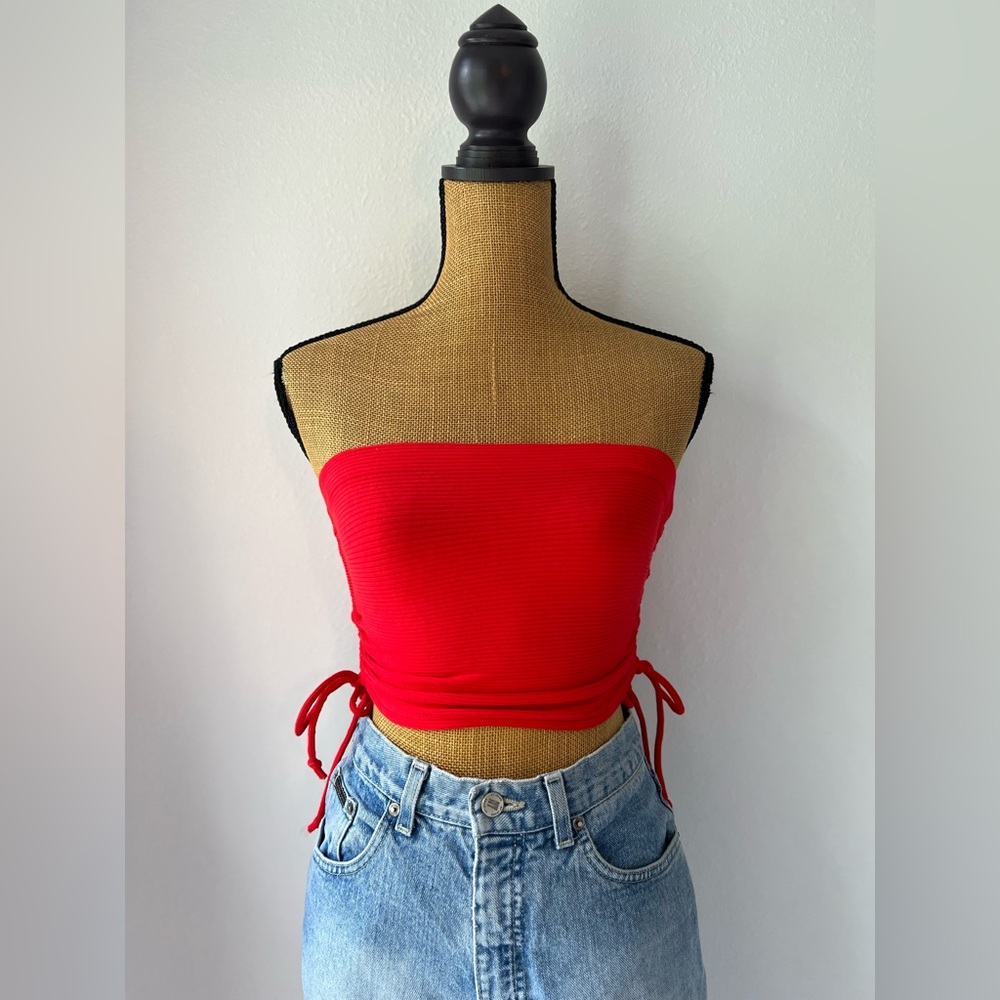Heart & Hips Red Strapless Top